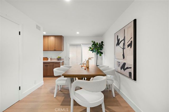 19791 Cambridge Lane, Huntington Beach, CA 92646