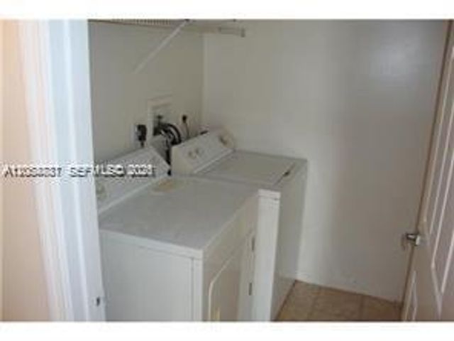 155 NW 96th Terrace 2-202, Pembroke Pines, FL 33024