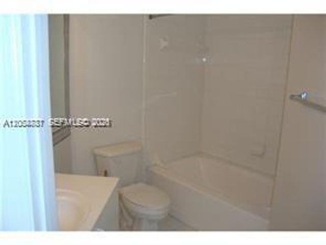 155 NW 96th Terrace 2-202, Pembroke Pines, FL 33024