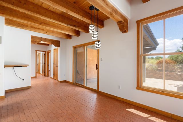 11 Cuesta Lane, Santa Fe, NM 87508