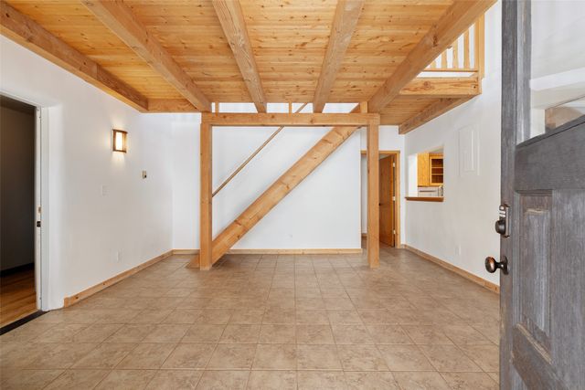 11 Cuesta Lane, Santa Fe, NM 87508