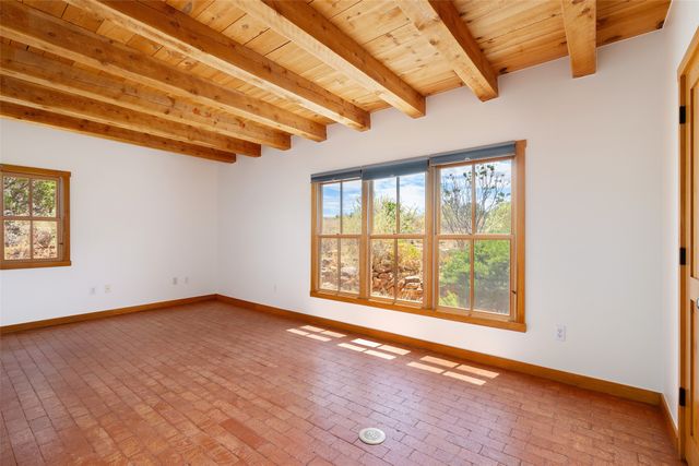 11 Cuesta Lane, Santa Fe, NM 87508