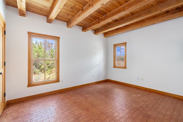 11 Cuesta Lane, Santa Fe, NM 87508