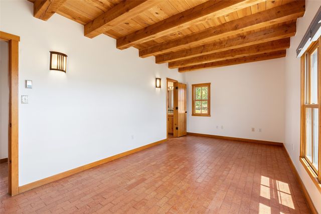 11 Cuesta Lane, Santa Fe, NM 87508