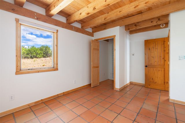 11 Cuesta Lane, Santa Fe, NM 87508