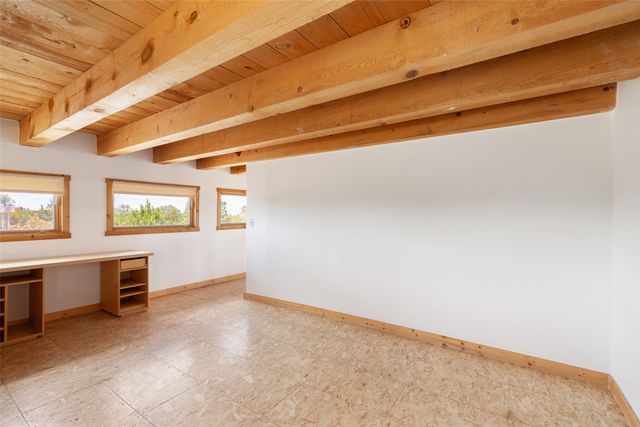 11 Cuesta Lane, Santa Fe, NM 87508