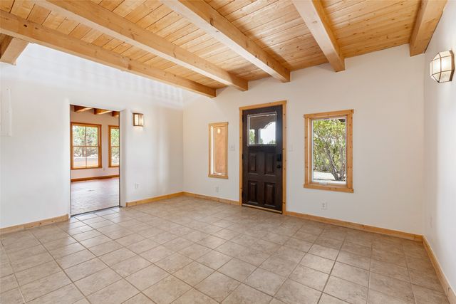 11 Cuesta Lane, Santa Fe, NM 87508
