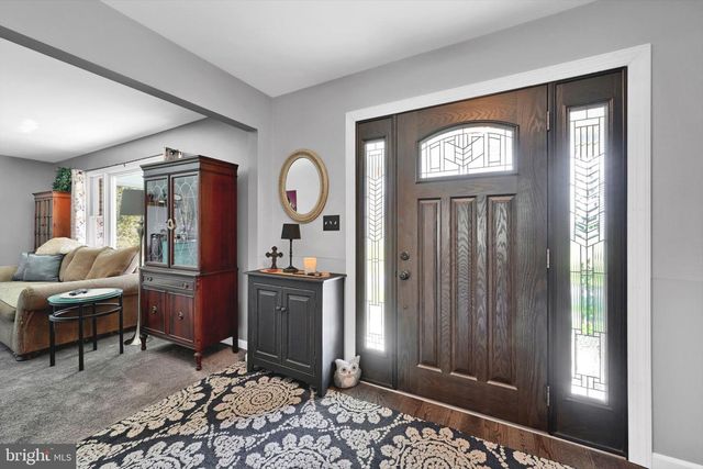 73 HENNE RD, Bernville, PA 19506