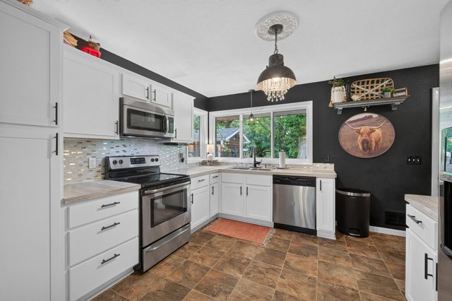 820 Powell Street N, Big Lake, MN 55309