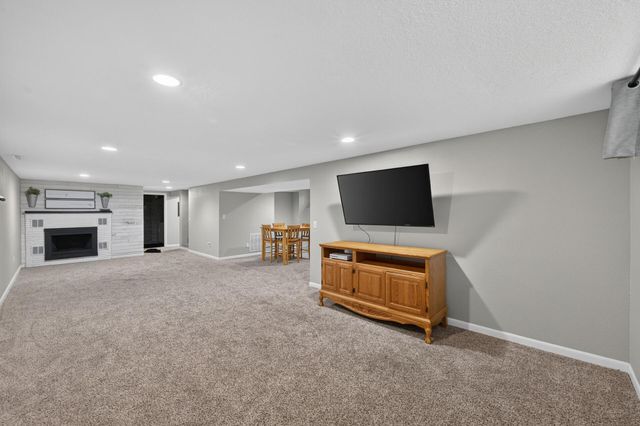820 Powell Street N, Big Lake, MN 55309