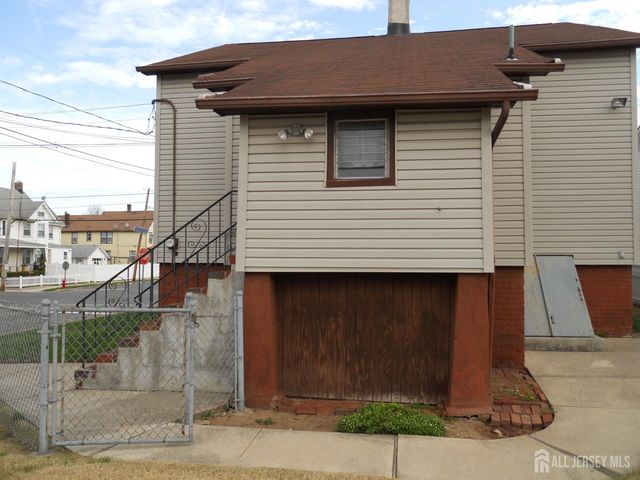 99 Washington Avenue, Carteret, NJ 07008
