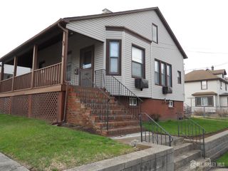 99 Washington Avenue, Carteret, NJ 07008