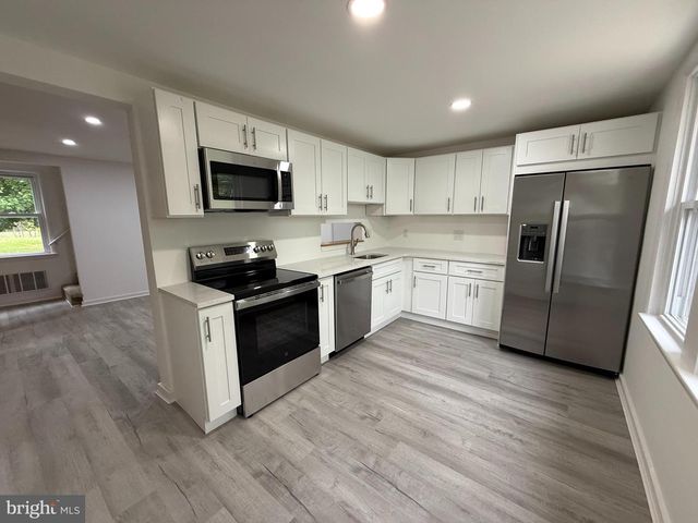 314 E ARBOR AVE, Landisville, NJ 08326