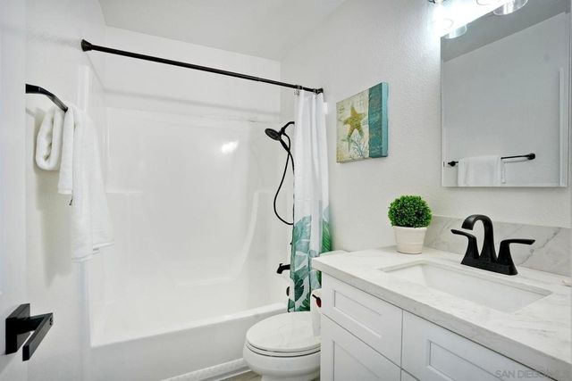 13754 Caminito Vizzini, San Diego, CA 92129