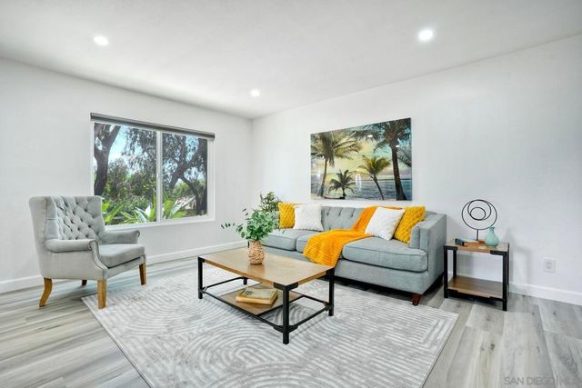 13754 Caminito Vizzini, San Diego, CA 92129