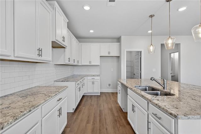 476 Lawson Drive, Mansfield, GA 30055