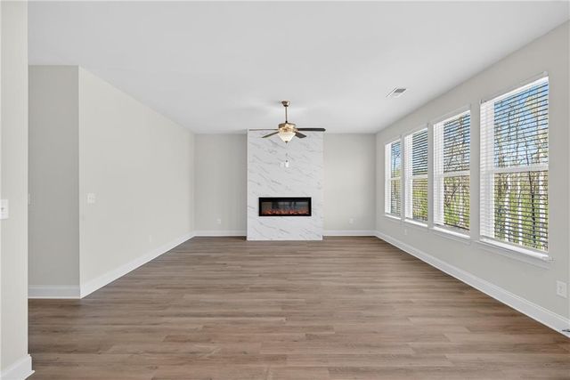 476 Lawson Drive, Mansfield, GA 30055