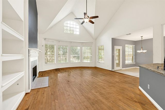 2018 Birnam Glen Drive, Sugar Land, TX 77479