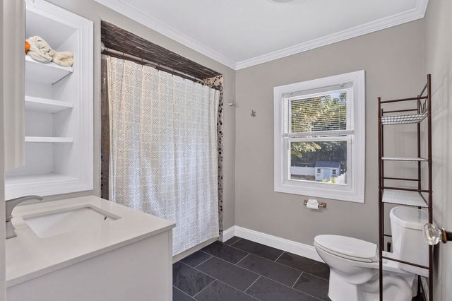 50 Lewis St, Franklin, MA 02038