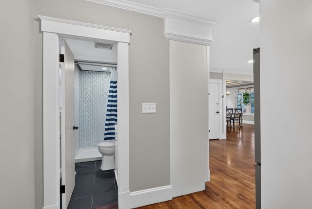 50 Lewis St, Franklin, MA 02038