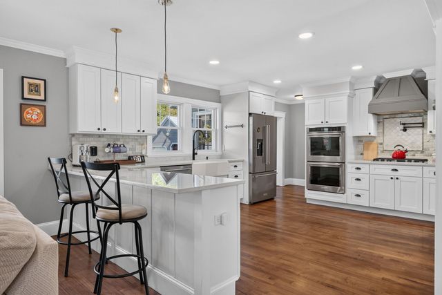 50 Lewis St, Franklin, MA 02038