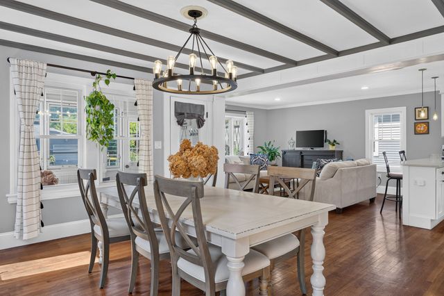 50 Lewis St, Franklin, MA 02038