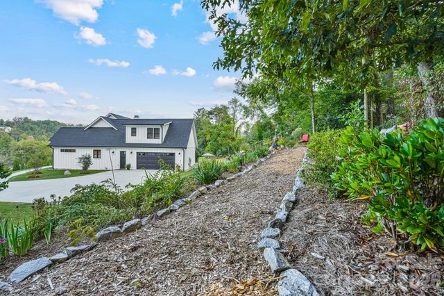 2039 Cane Creek Road, Fletcher, NC 28732