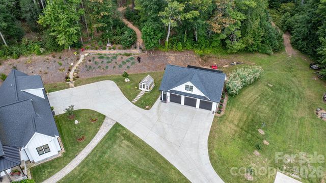 2039 Cane Creek Road, Fletcher, NC 28732