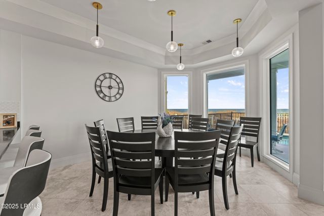 10 Collier Beach Road, Hilton Head Island, SC 29928