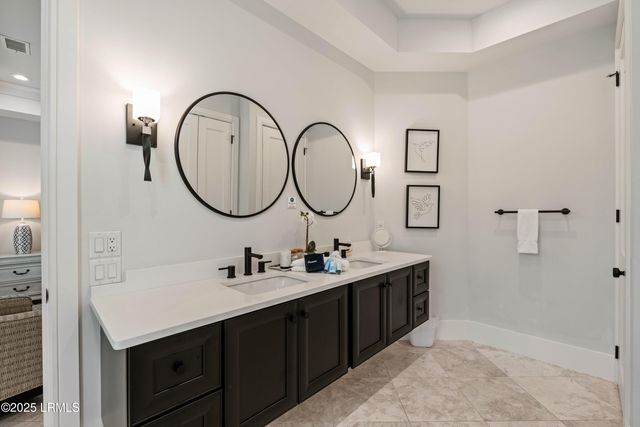 10 Collier Beach Road, Hilton Head Island, SC 29928