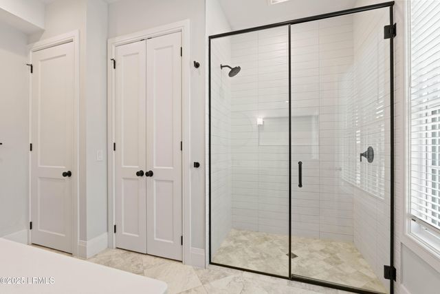 10 Collier Beach Road, Hilton Head Island, SC 29928