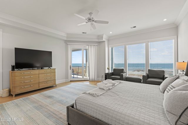 10 Collier Beach Road, Hilton Head Island, SC 29928