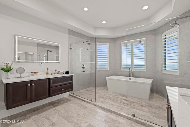 10 Collier Beach Road, Hilton Head Island, SC 29928