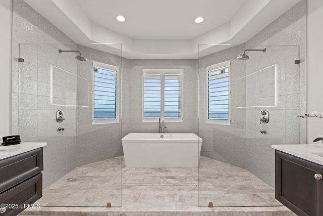 10 Collier Beach Road, Hilton Head Island, SC 29928