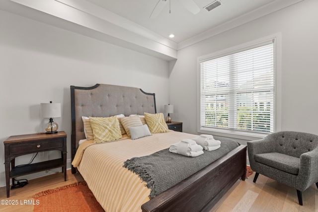 10 Collier Beach Road, Hilton Head Island, SC 29928