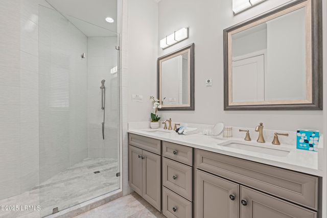 10 Collier Beach Road, Hilton Head Island, SC 29928