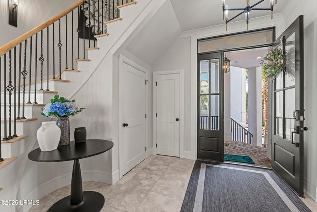 10 Collier Beach Road, Hilton Head Island, SC 29928