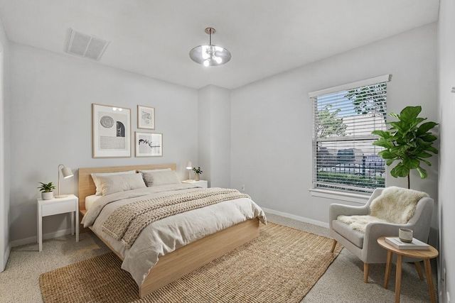 1720 Bevis Street, Houston, TX 77008