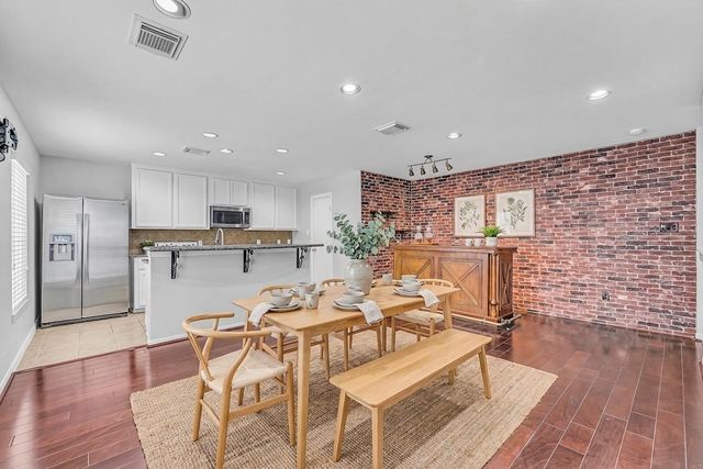 1720 Bevis Street, Houston, TX 77008