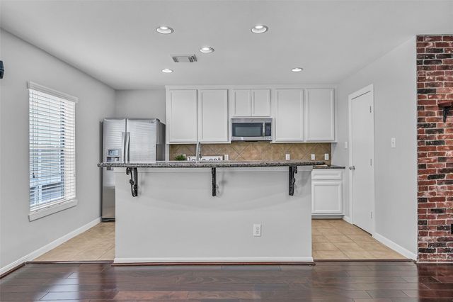 1720 Bevis Street, Houston, TX 77008