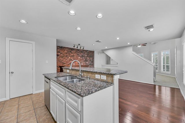 1720 Bevis Street, Houston, TX 77008