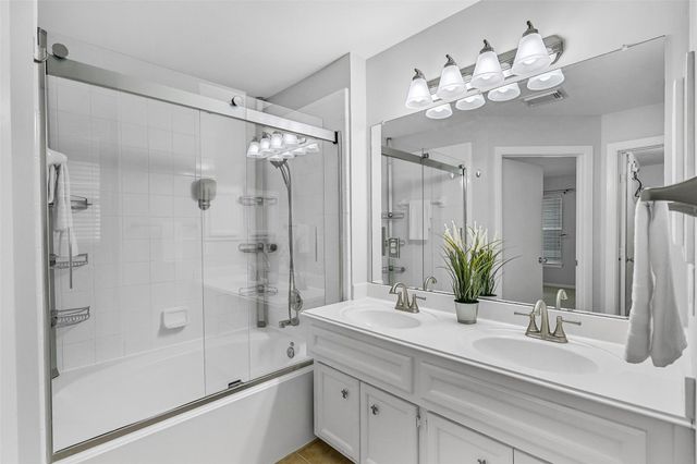 1720 Bevis Street, Houston, TX 77008