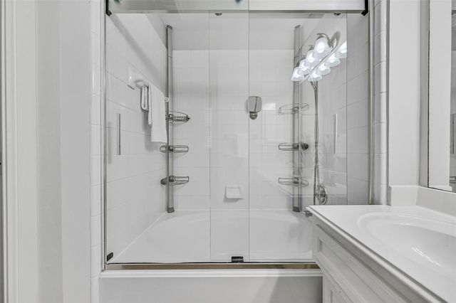 1720 Bevis Street, Houston, TX 77008