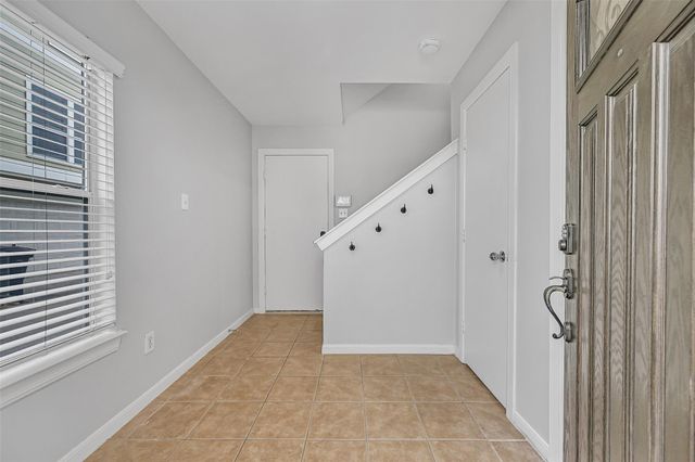 1720 Bevis Street, Houston, TX 77008