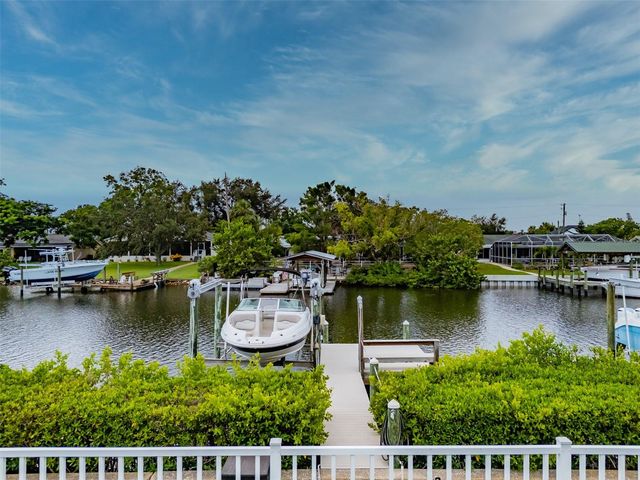 562 BIMINI BAY BOULEVARD, Apollo Beach, FL 33572