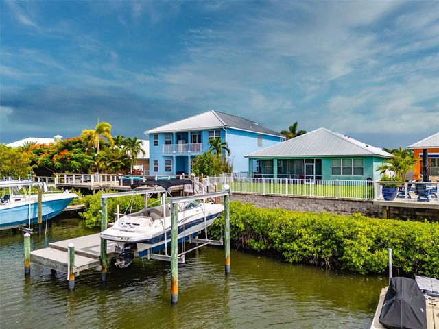 562 BIMINI BAY BOULEVARD, Apollo Beach, FL 33572