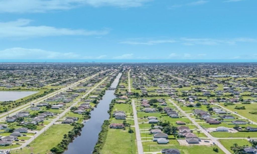 428 NW 9th ST, CAPE CORAL, FL 33993 — exterior