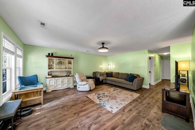 253 Montclaire Circle, West Columbia, SC 29170