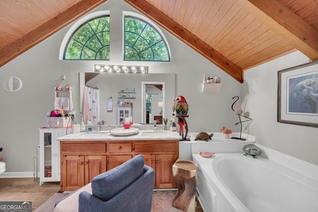 65 Vienna Ring, Helen, GA 30545