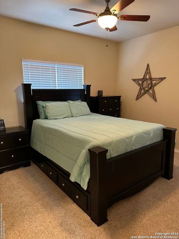 177 Knollwood Cir, Bandera, TX 78003